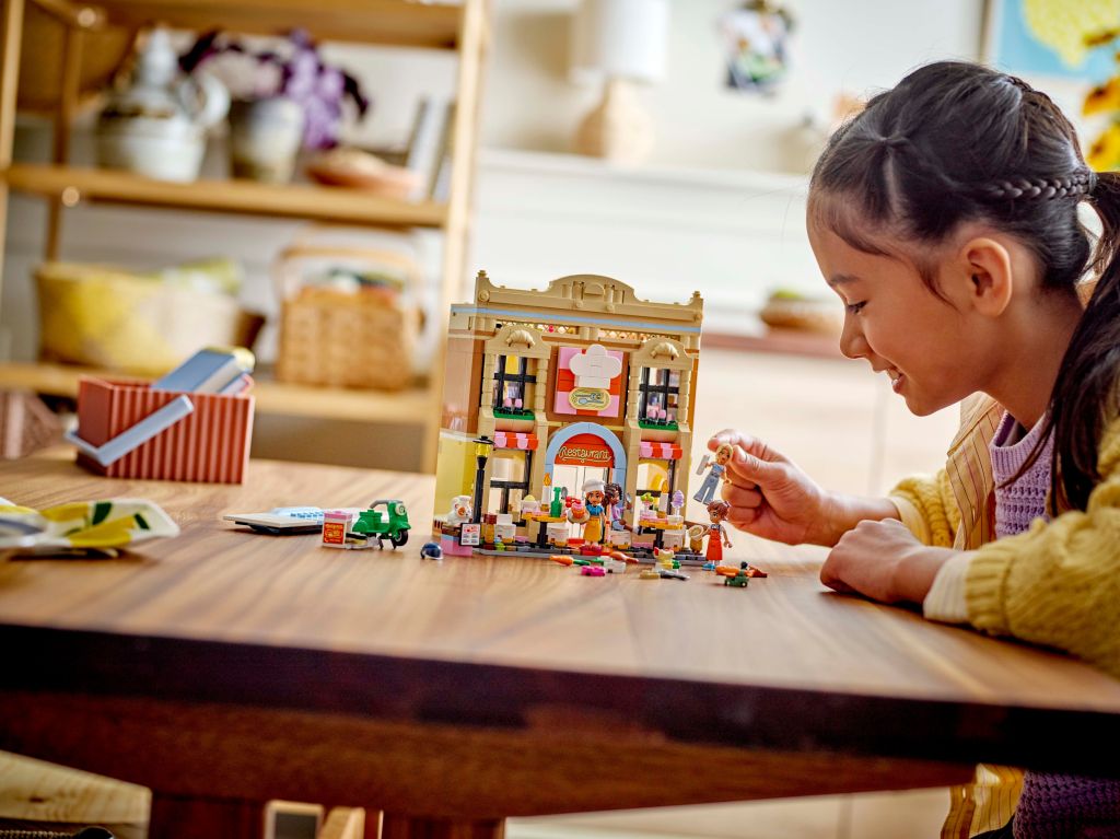 LEGO Friends 42655 : Le Restaurant et l’École de Cuisine