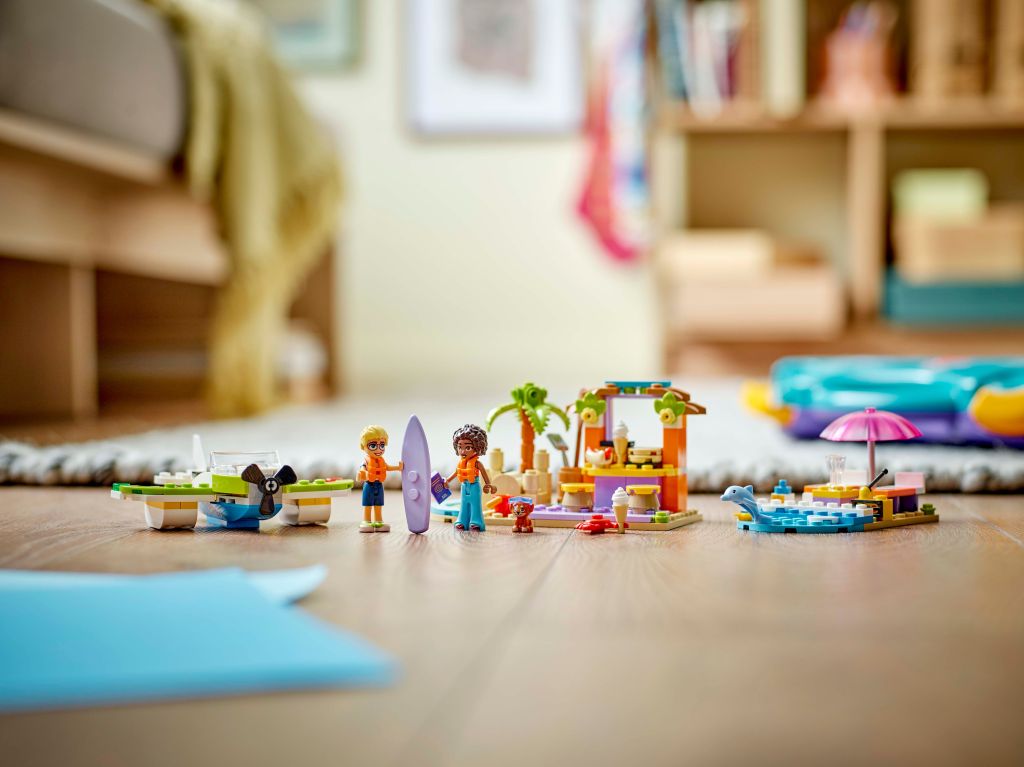 détails LEGO Friends 42672 : La Valise Créative de Plage