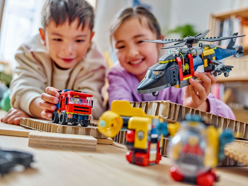 LEGO City 60462 : Hélicoptère, camion de pompiers et sous-marin modulable