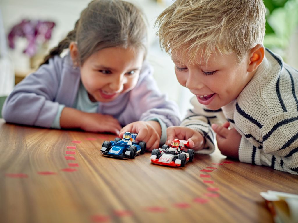 LEGO City 60464 : Voitures de course de F1 Williams Racing et Haas F1