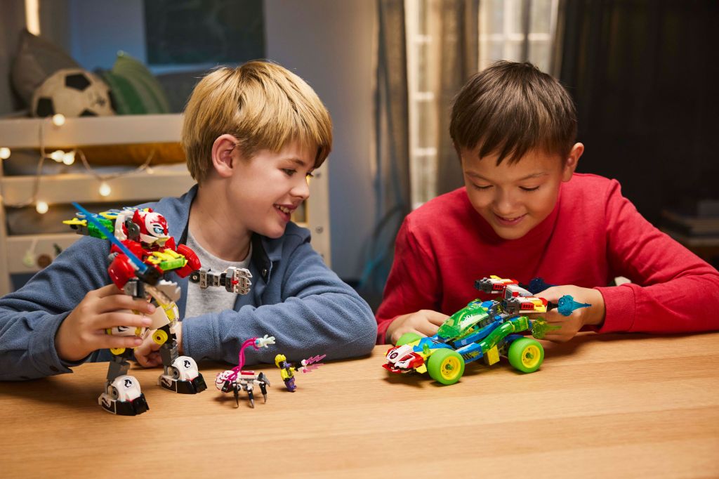 LEGO DREAMZzz 71491 : Mateo et la voiture de course de Z-Blob