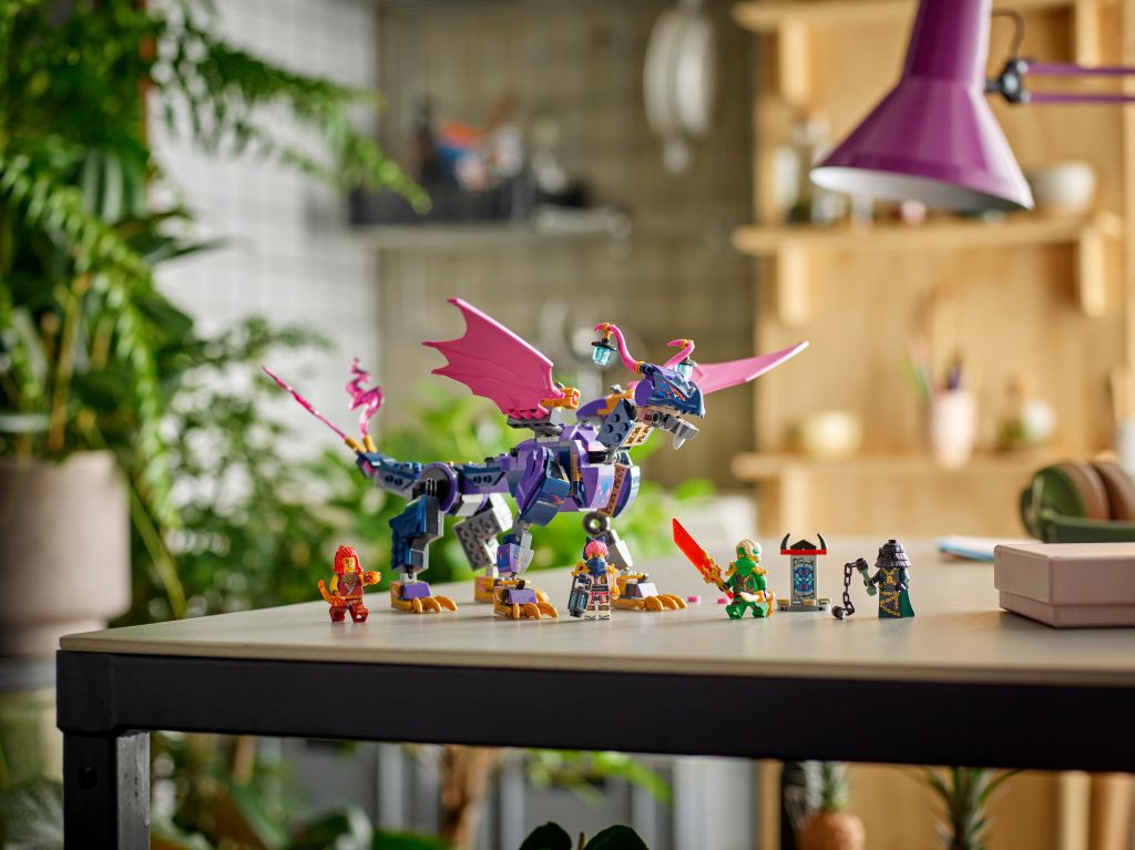 décoration LEGO NINJAGO 71842 Rontu le maître Dragon