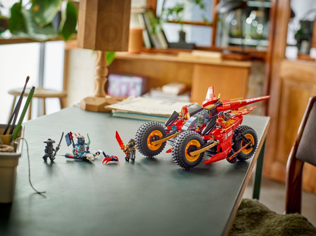 décoration LEGO NINJAGO 71844 Le véhicule de combat des Ninjas