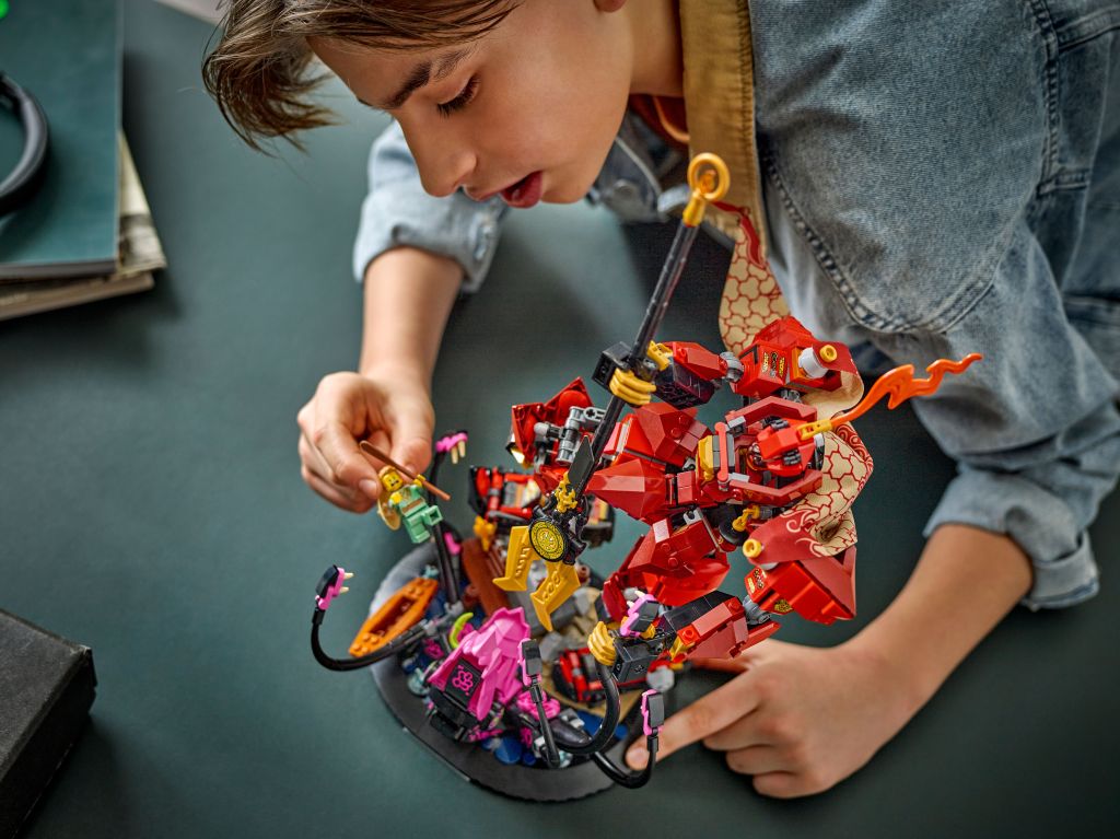 détails LEGO NINJAGO 71846 Le robot du chevalier de feu