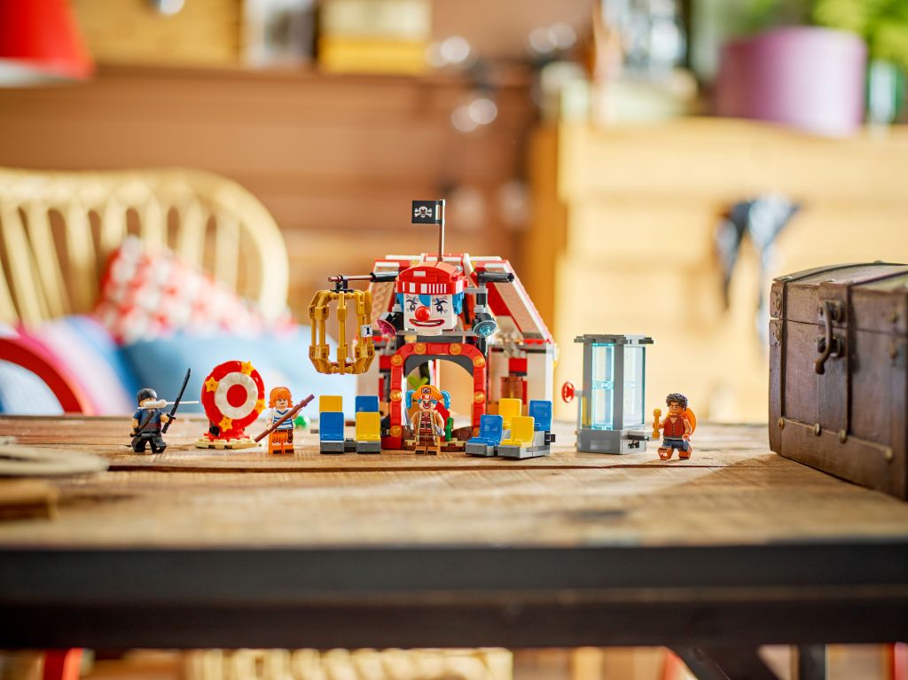 décoration LEGO ONE PIECE 75637 Le Chapiteau de Baggy le Clown