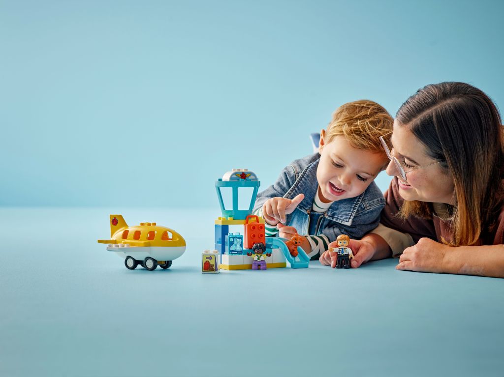 LEGO DUPLO Town 10443 Première fois à l’aéroport