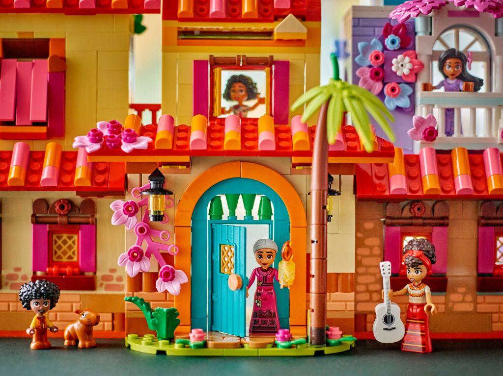 LEGO Encanto