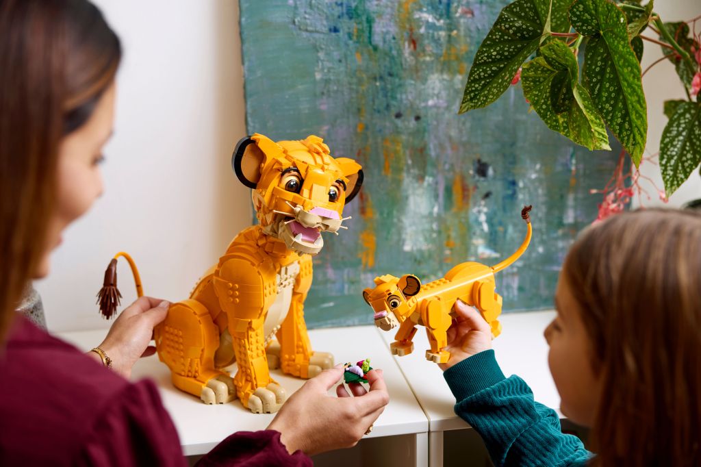 LEGO Disney 43247 Simba, le jeune Roi lion