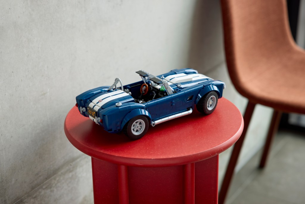 décoration LEGO Icons 10357 Shelby Cobra 427 S/C