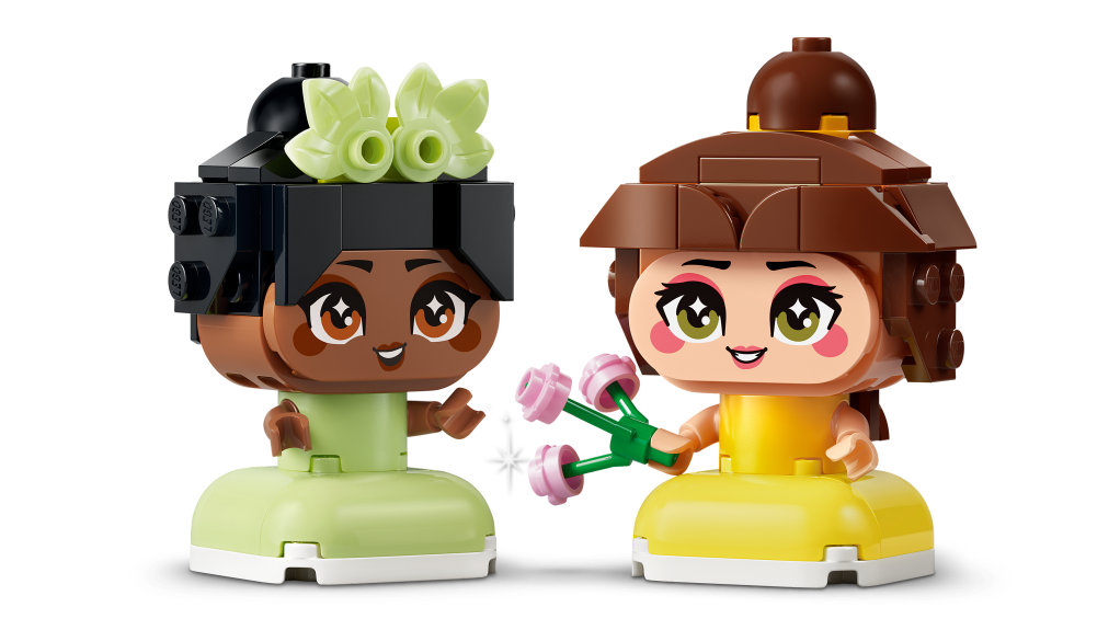 détails LEGO Disney Princess 43291 Belle et Tiana Miniatures avec un Château