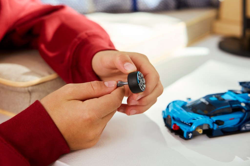 détails LEGO Speed Champions 77253 Hypercar Bugatti Vision GT