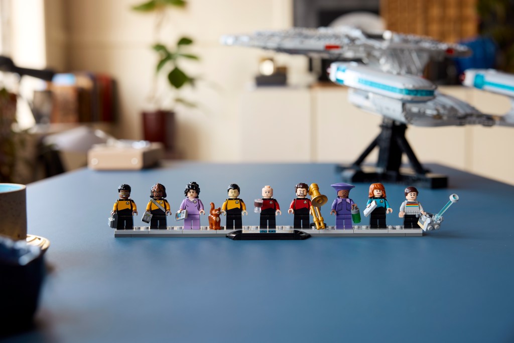 personnages LEGO Icons 10356 Star Trek : U.S.S. Enterprise NCC-1701-D