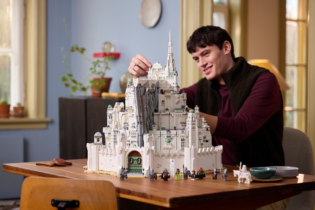 LEGO Icons 11377 Le Seigneur des Anneaux : Minas Tirith
