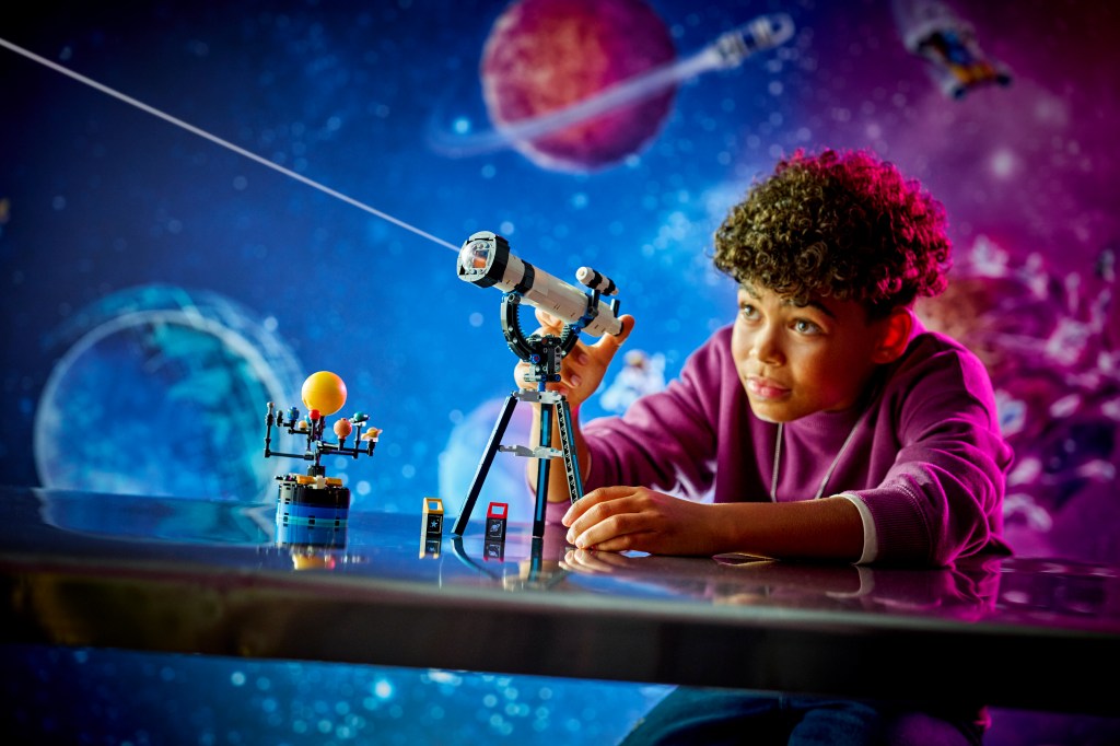 LEGO Creator 3-en-1 31378 Le Télescope d’Exploration Spatiale