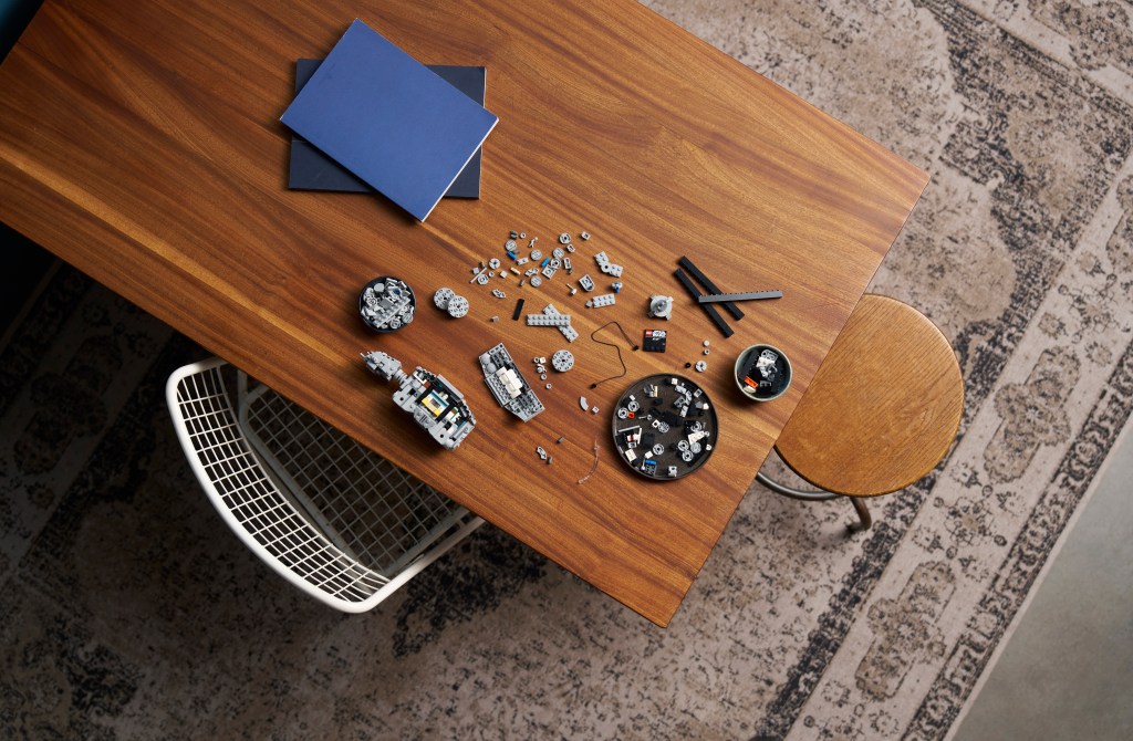 construction LEGO Star Wars 75440 – AT-AT