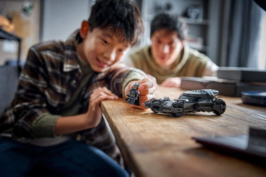 LEGO DC Batman 76331 – La Batmobile de Batman v Superman