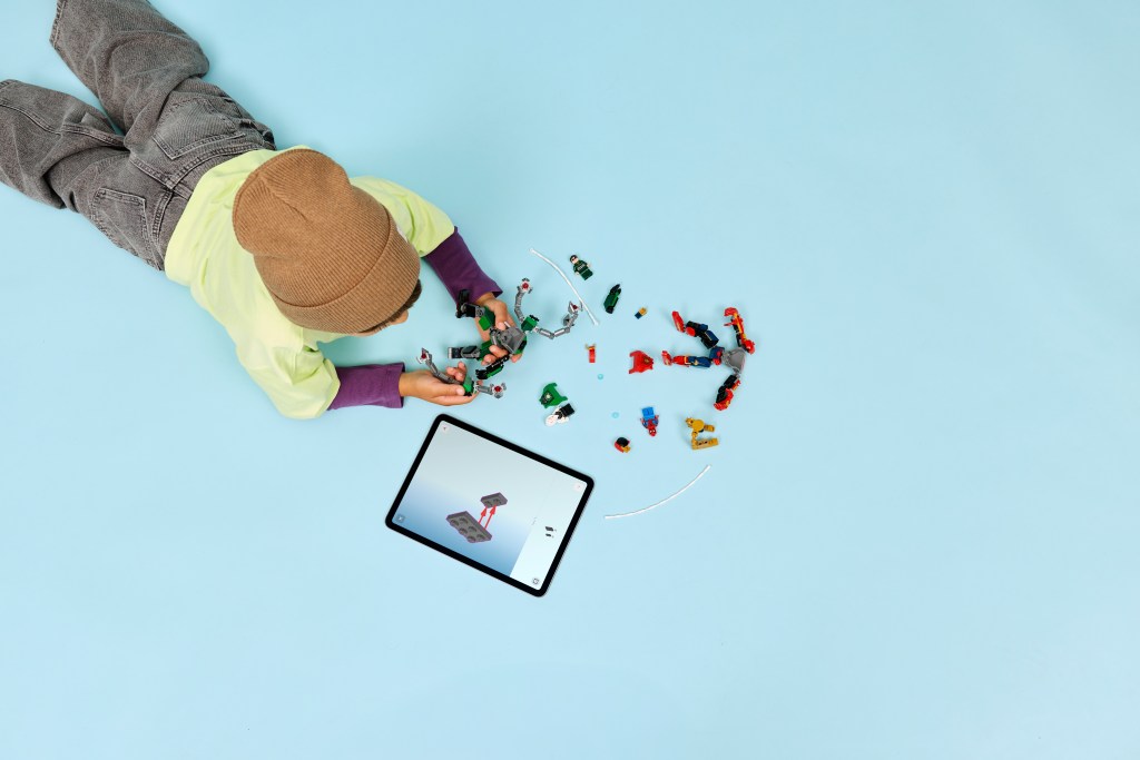 construction LEGO ǀ Marvel 76338 Le Combat des Robots : Spider-Man contre Docteur Octopus