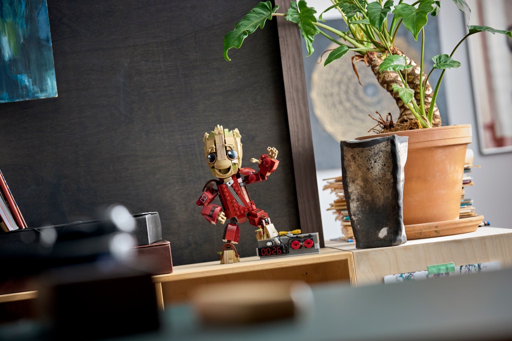 LEGO ǀ Marvel 76341 Groot en Tenue de Ravageur
