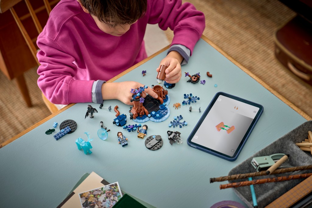construction LEGO Harry Potter 76475 La Forêt Interdite : Expecto Patronum