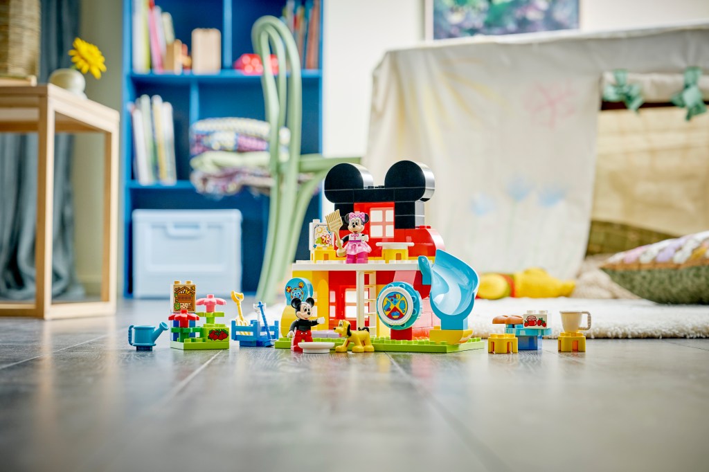 LEGO DUPLO Disney 10465 La Maison de Mickey Mouse avec Minnie et Pluto