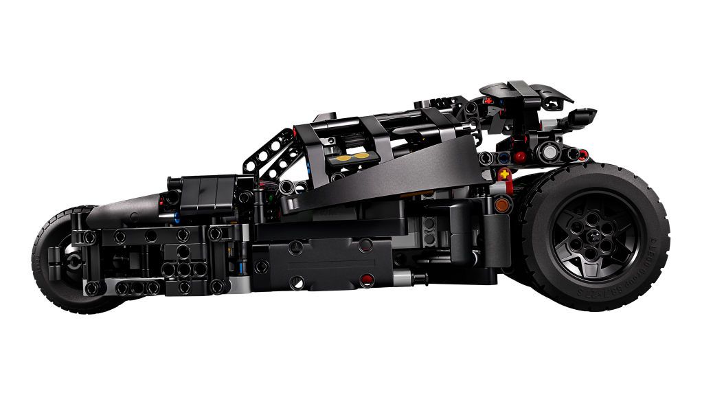 détails LEGO Technic 42239 Batmobile Tumbler