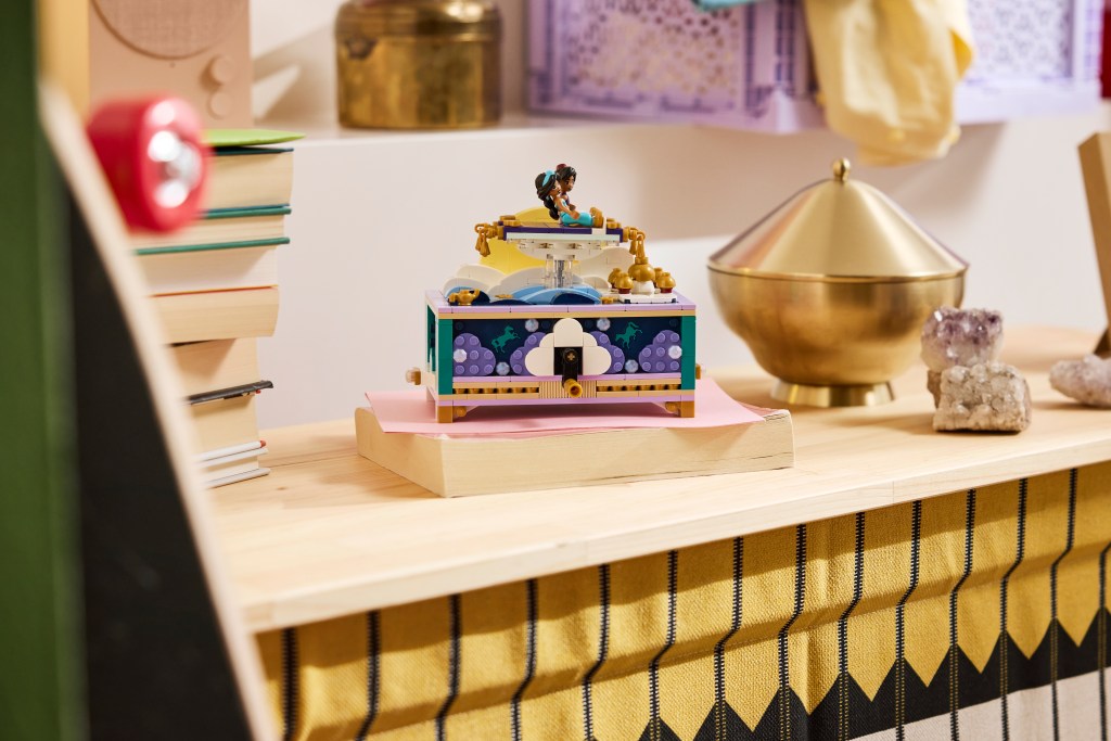LEGO Disney Princess 43295 La Boîte à Bijoux de Jasmine