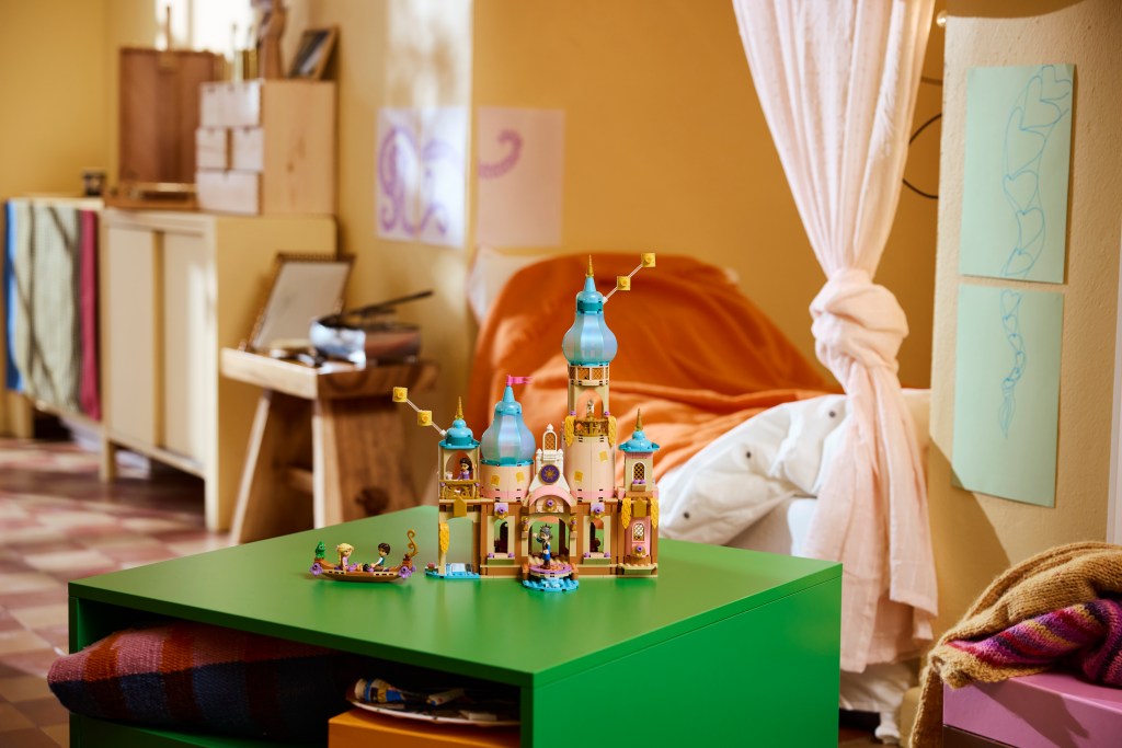 LEGO Disney Princess 43297 Le Château de Raiponce