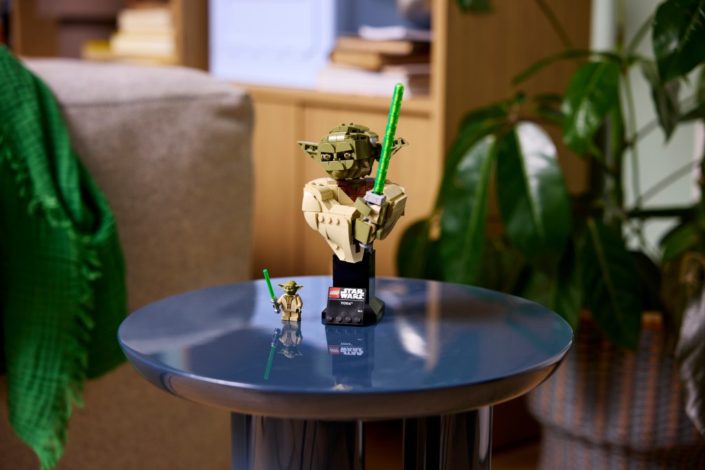 LEGO Star Wars 75438 Le Buste de Yoda