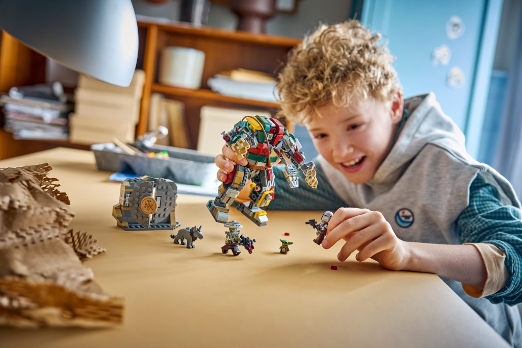 LEGO Star Wars 75451 L'Attaque du Droïde Sentinelle dans le Palais Hutt