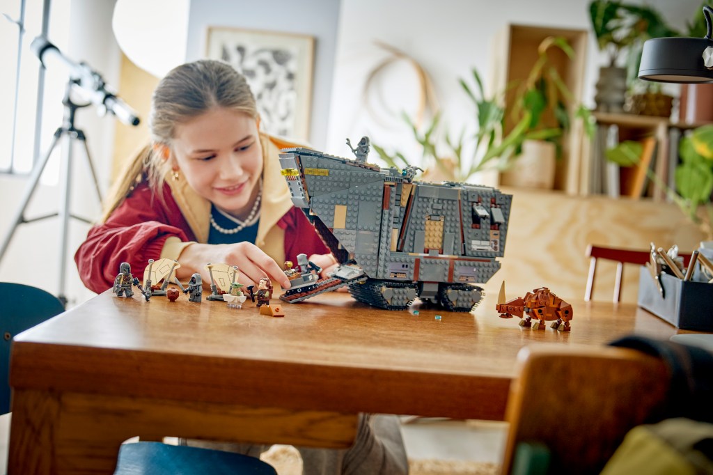 LEGO Star Wars 75453 Le Sandcrawler d'Offworld et le Mudhorn