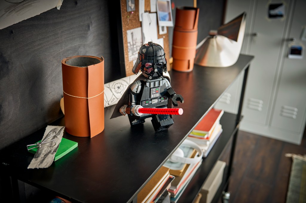 LEGO Star Wars 75461 Minifigurine de Dark Vador Grand Format