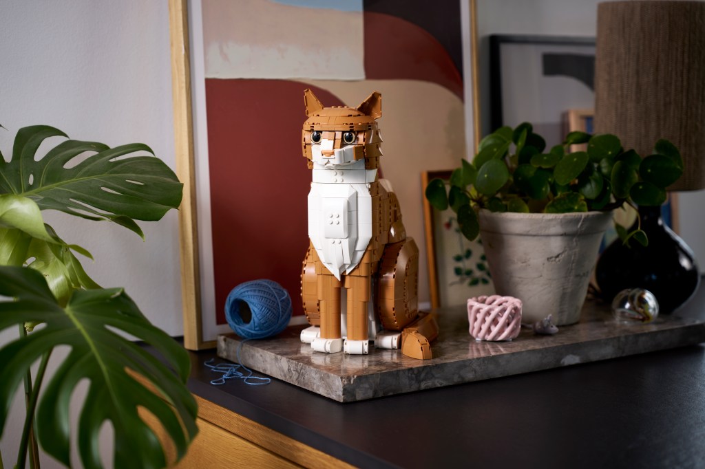 décoration LEGO Ideas 21376 Le chat roux