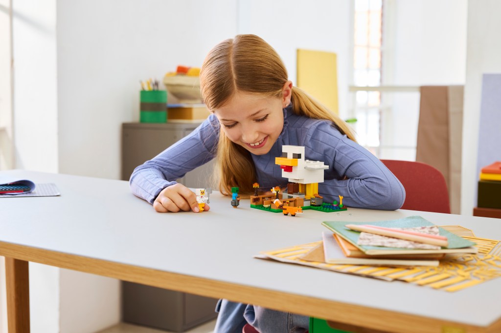 LEGO Minecraft 21585 La Ferme aux Poules