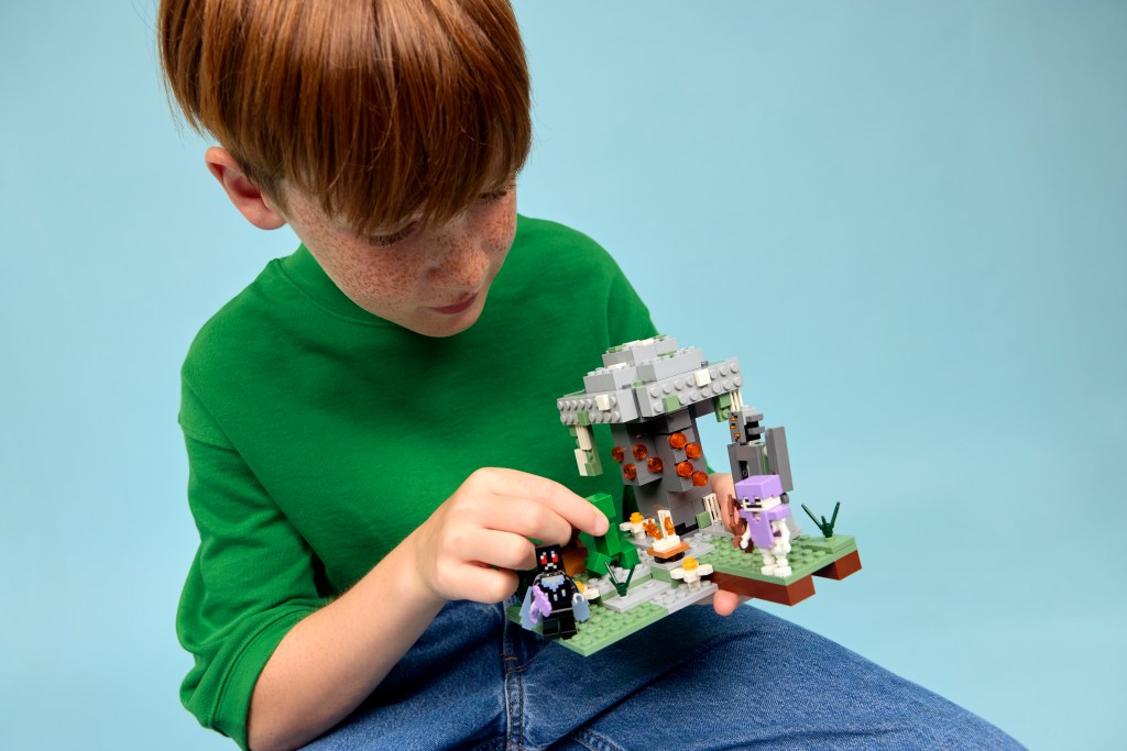 LEGO Minecraft 21586 Le Jardin Pâle