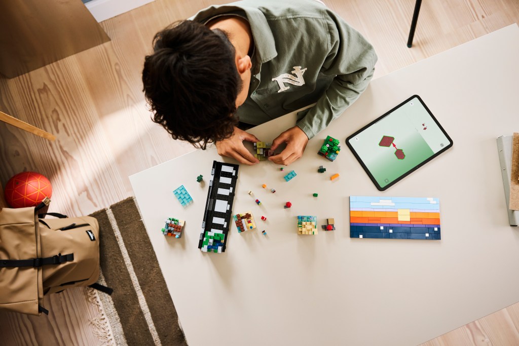 construction LEGO Minecraft 21589 Mini Biomes