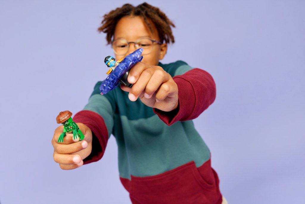 LEGO NINJAGO 71849 Nya contre la toupie du monstre mutant