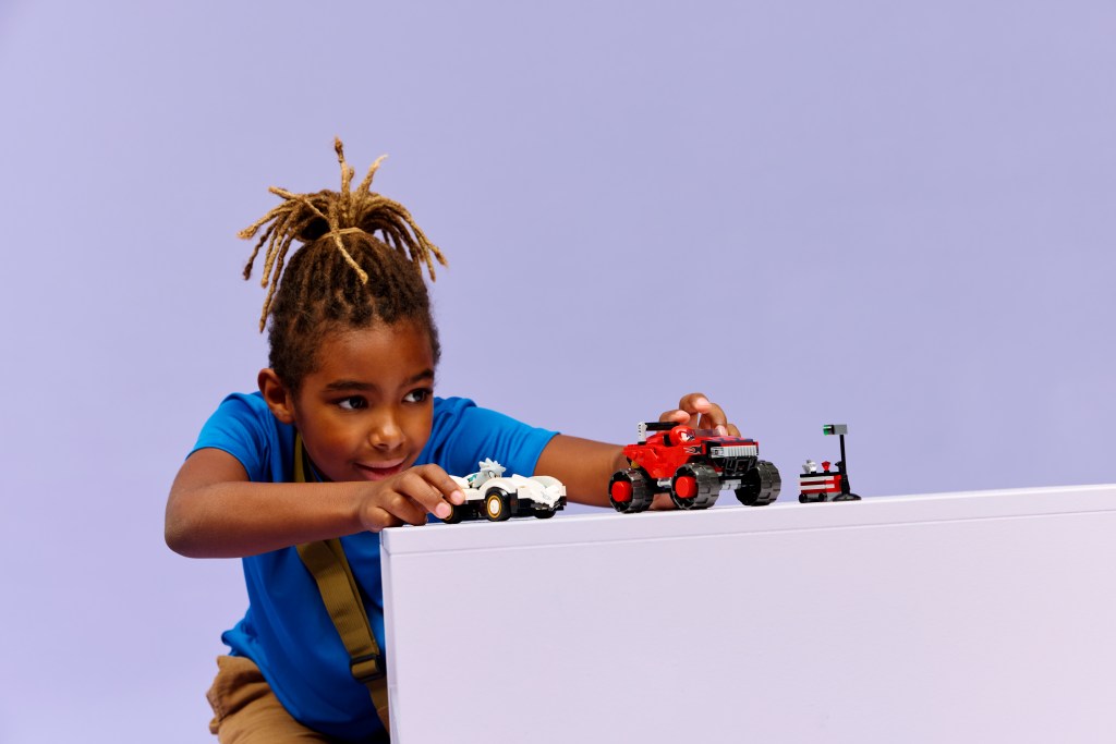 LEGO® Sonic the Hedgehog™ 77118 La Voiture de Silver contre le Monster Truck de Knuckles