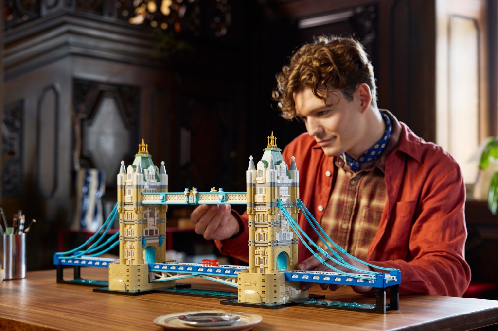 LEGO Architecture 21067 Tower Bridge