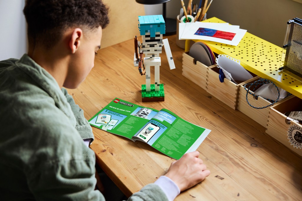 détails LEGO Minecraft 21594 Le Squelette