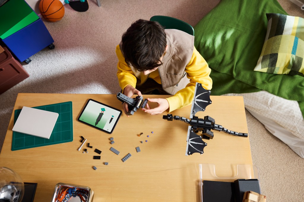 construction LEGO Minecraft 21595 Le Dragon de l'Ender