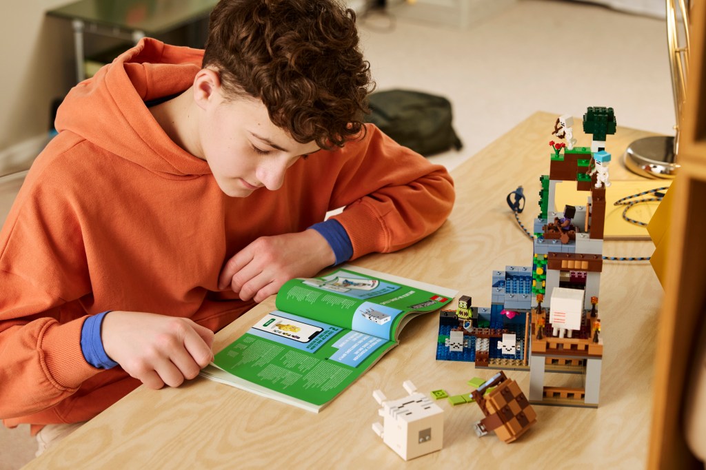 LEGO Minecraft 21597 La Station de Ghast