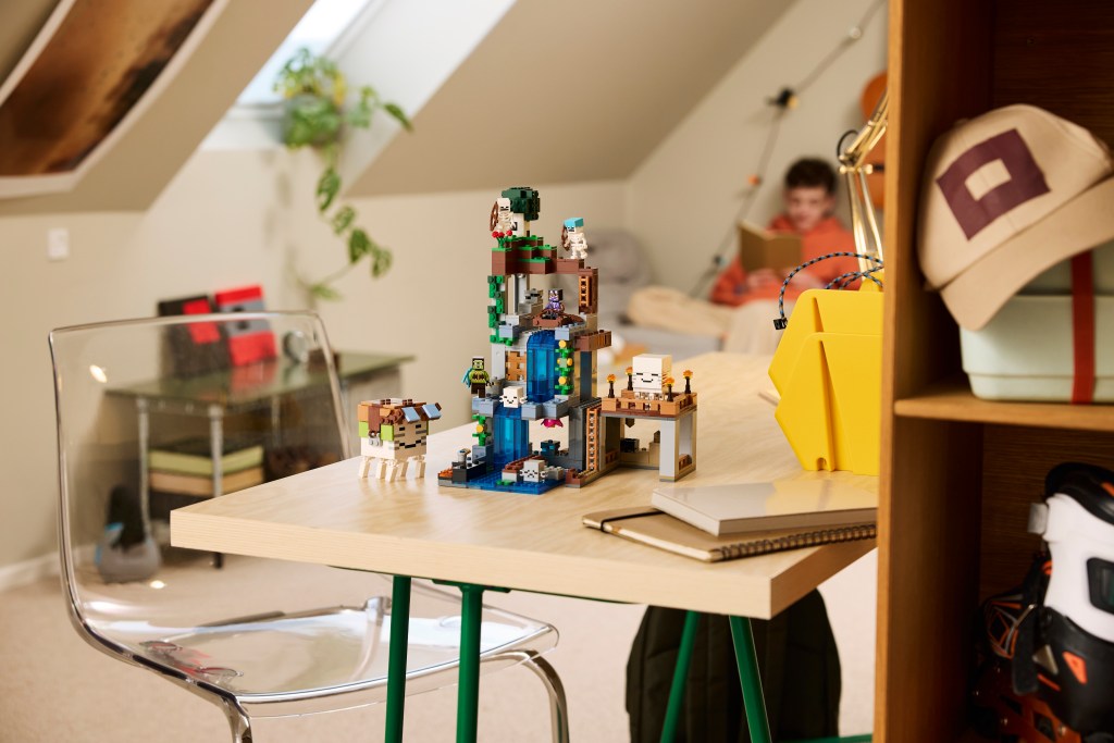 LEGO Minecraft 21597 La Station de Ghast