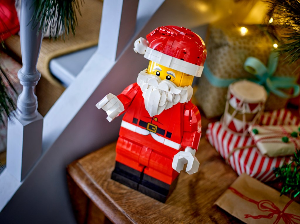 LEGO 40820 Minifigurine du Père Noël Grand Format