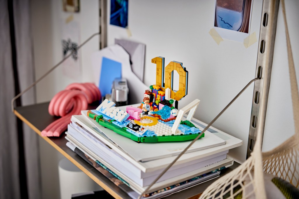 LEGO Editions 43011 Lionel Messi – Best Of