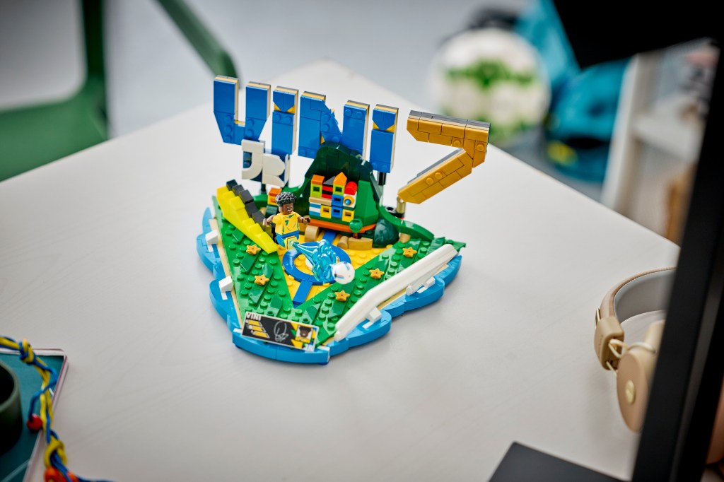 détails LEGO Editions 43027 Vinicius Jr. – Best Of