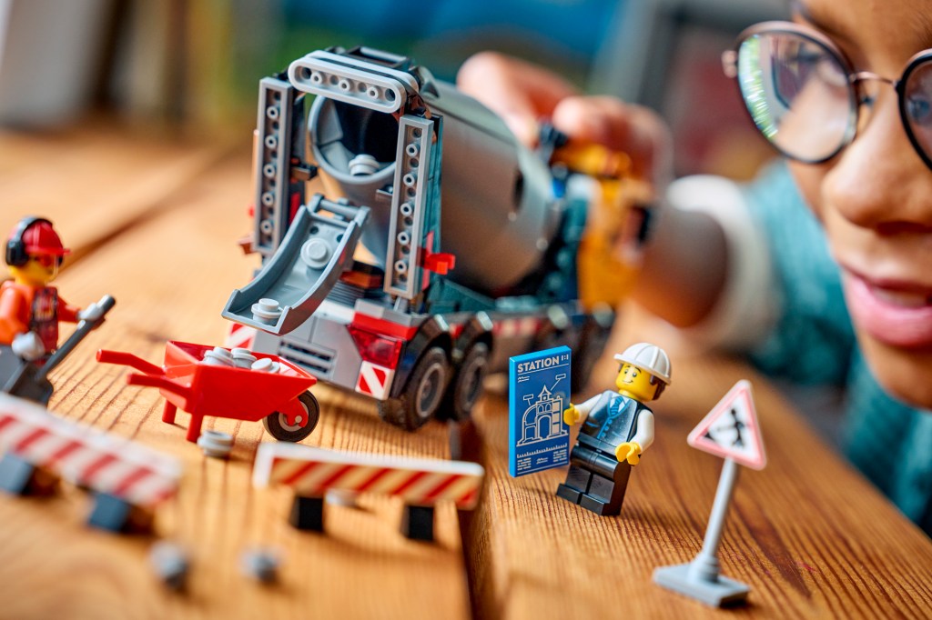 détails LEGO City 60478 La Bétonnière