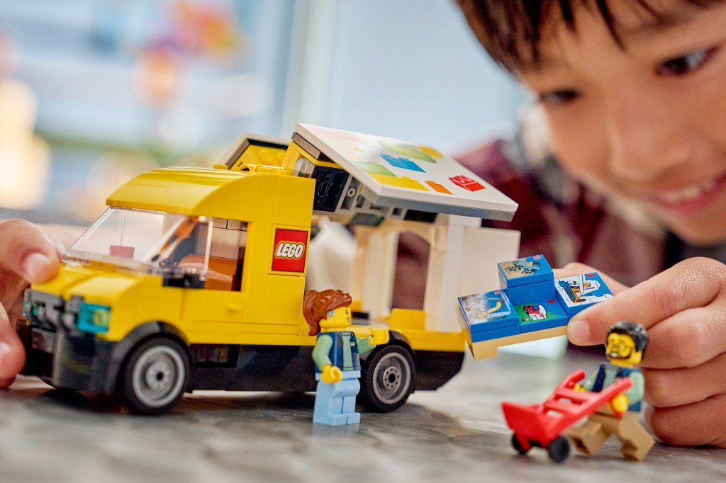 détails LEGO City 60500 Le Van LEGO
