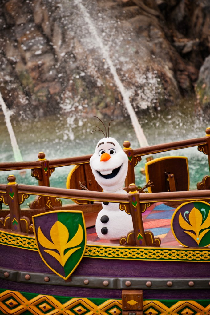 Olaf Disney Adventure World