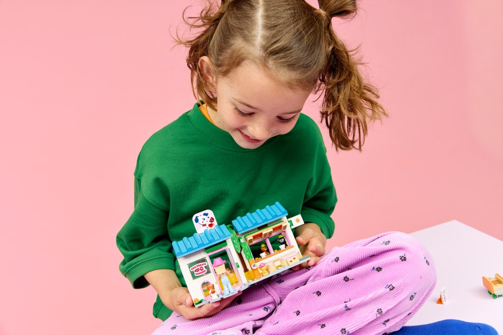 LEGO® Friends 42677 La Boutique de Friandises pour Chiens