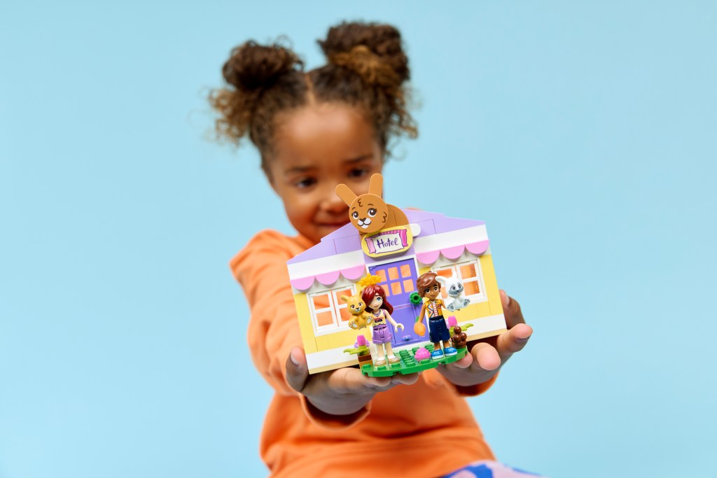 LEGO® Friends 42679 L’Hôtel des Lapins de Heartlake City